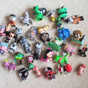 Lot of FGTeeV & Piggy Figures